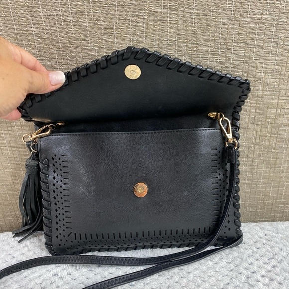 Unbranded Faux Leather Vegan Leather Black Envelope Perforated Clutch Crossbody - Picture 4 of 12